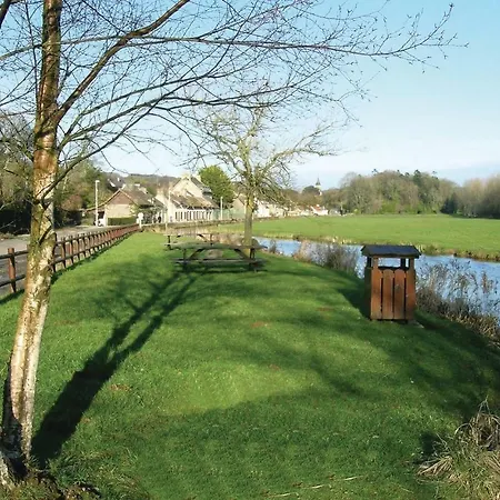 Three-bedroom Holiday In